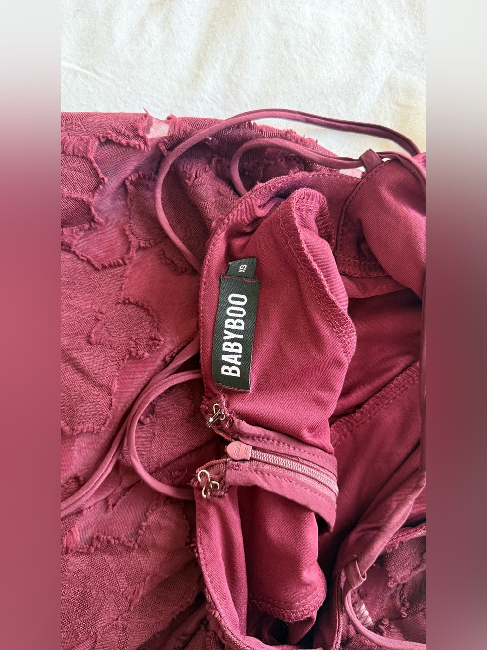 Sleeveless Burgundy Lace Maxi Dress with Spaghetti Straps - Picture 6 of 11